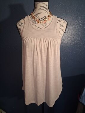 American Eagle Women’s Sleeveless Gathered Tank Top - Cream M